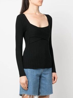 17. Deluc Long Sleeve